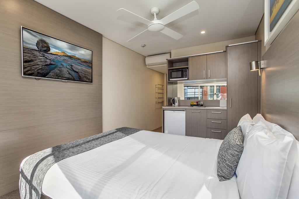 Manly Paradise Motel & Apartments Сидни Екстериор снимка